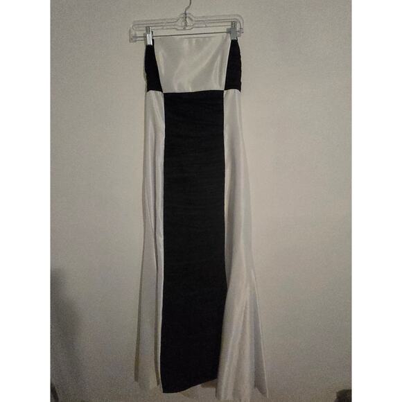 Vintage Jessica McClintock Gunne Sax Black And White Evening Dress SIze 13/14